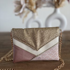 Sac de cérémonie et ou de soirée - fond blanc et simili doré et rose tissu éventails roses