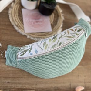 Sac banane en velours côtelé vert et tissu feuillage vert