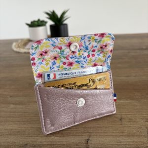porte carte en similicuir rose