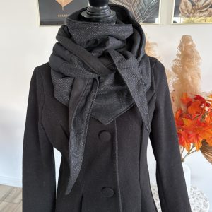 Écharpe d'hiver polaire noire et tissu noir à petites paillettes